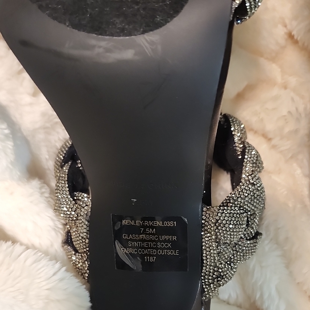 Steve Madden Black Heels with Silver Braided Straps - Picture 7 of 8